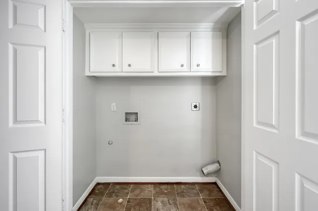 $1,350 | 167 Binnacle Court, Unit A, Willis, TX 77318