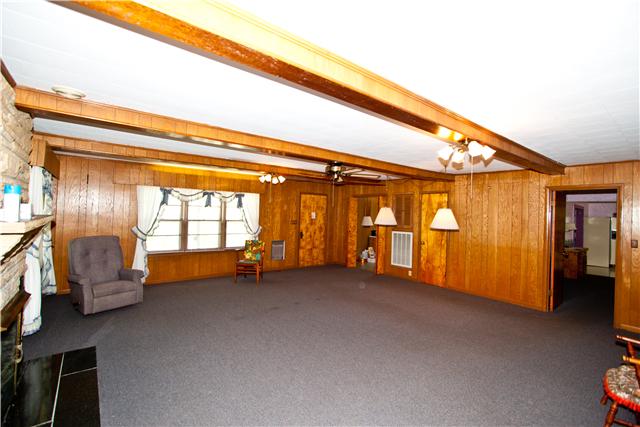 1711 Little Hurricane Road Winchester, TN 37398 - Photo 5 of 19 Gallery Image 5