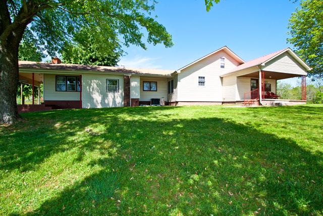 1711 Little Hurricane Road Winchester, TN 37398 - Photo 10 of 19 Gallery Image 10