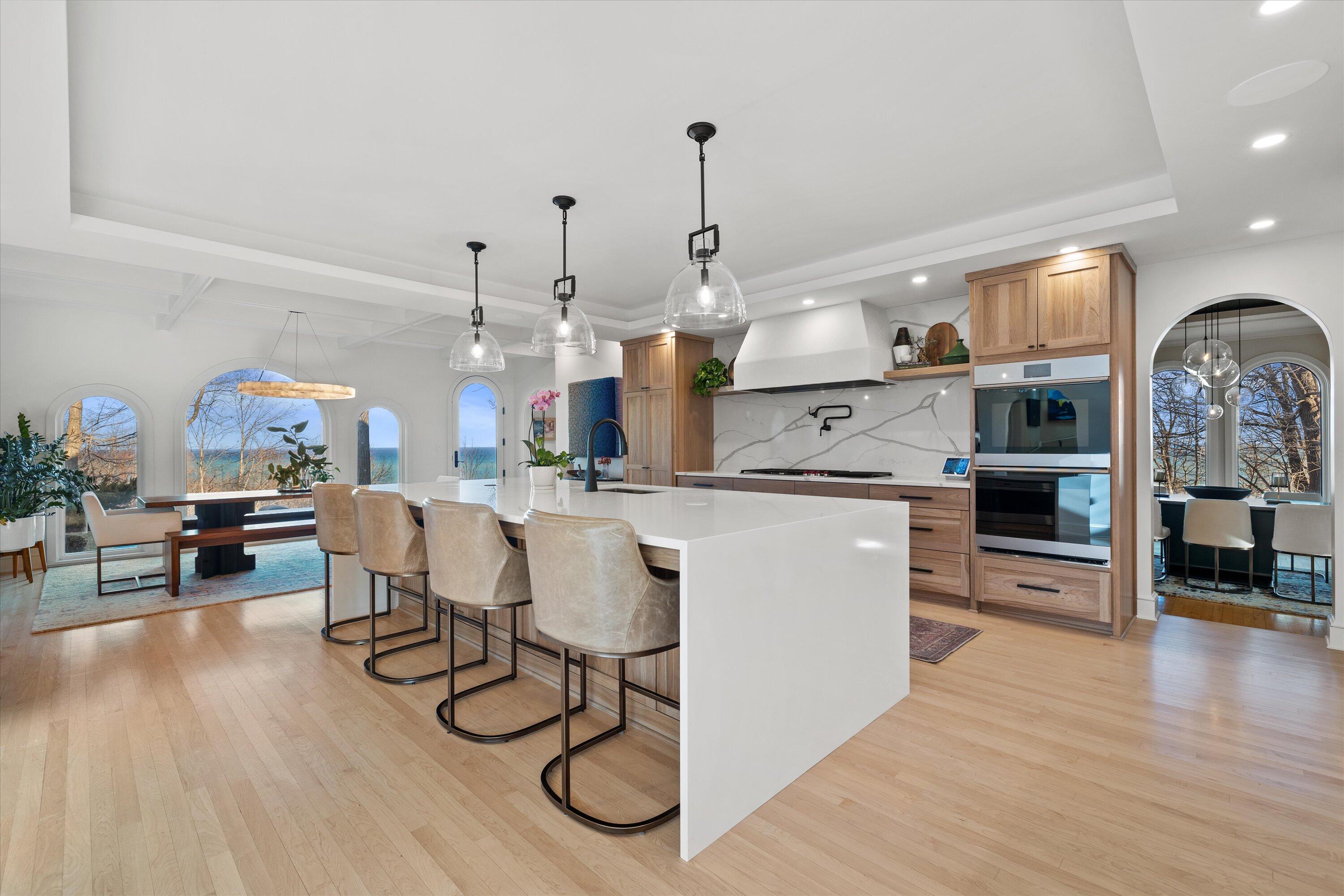 7032 North Barnett Lane Fox Point, WI 53217 - Photo 11 of 53 Kitchen