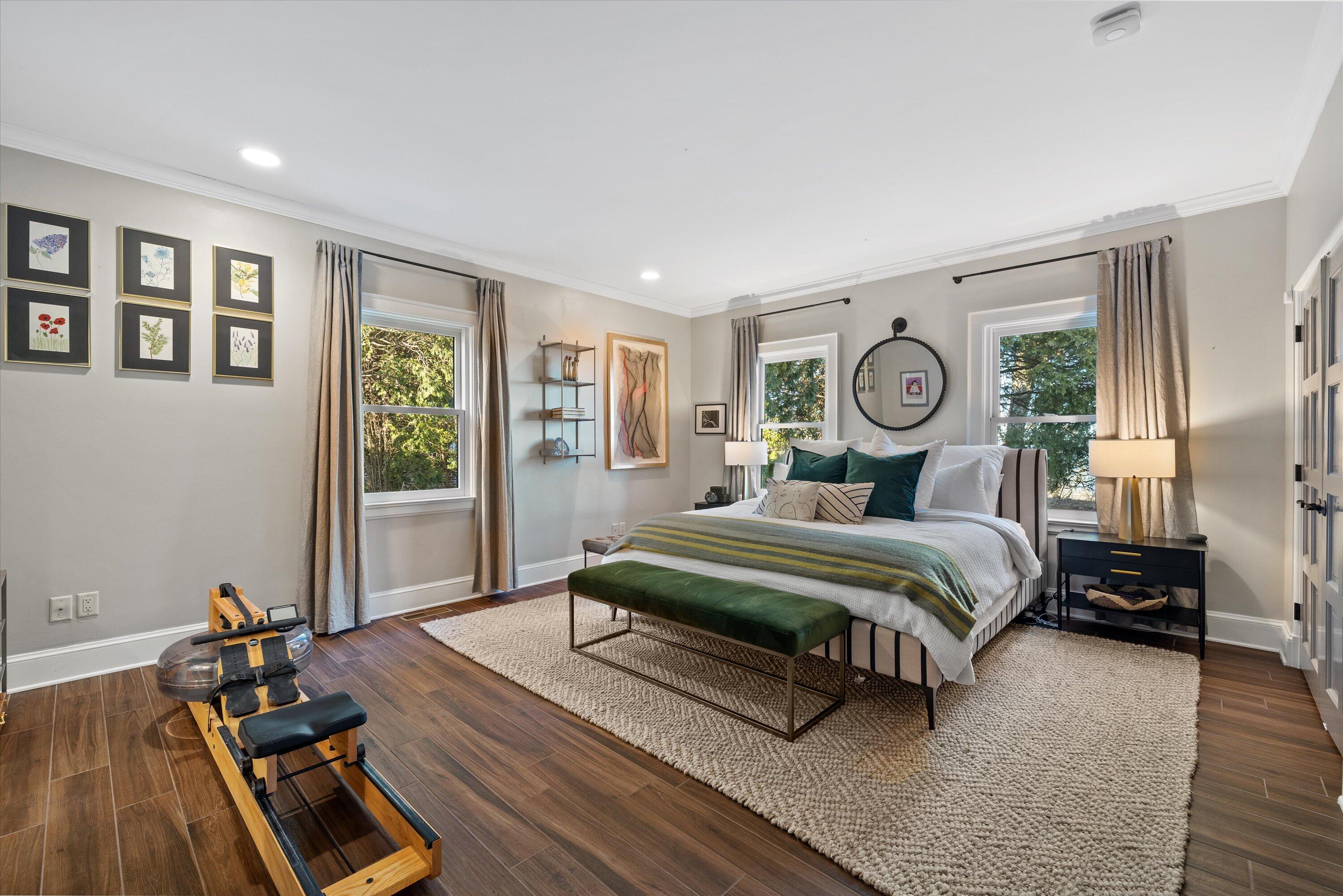 7032 North Barnett Lane Fox Point, WI 53217 - Photo 23 of 53 Bedroom