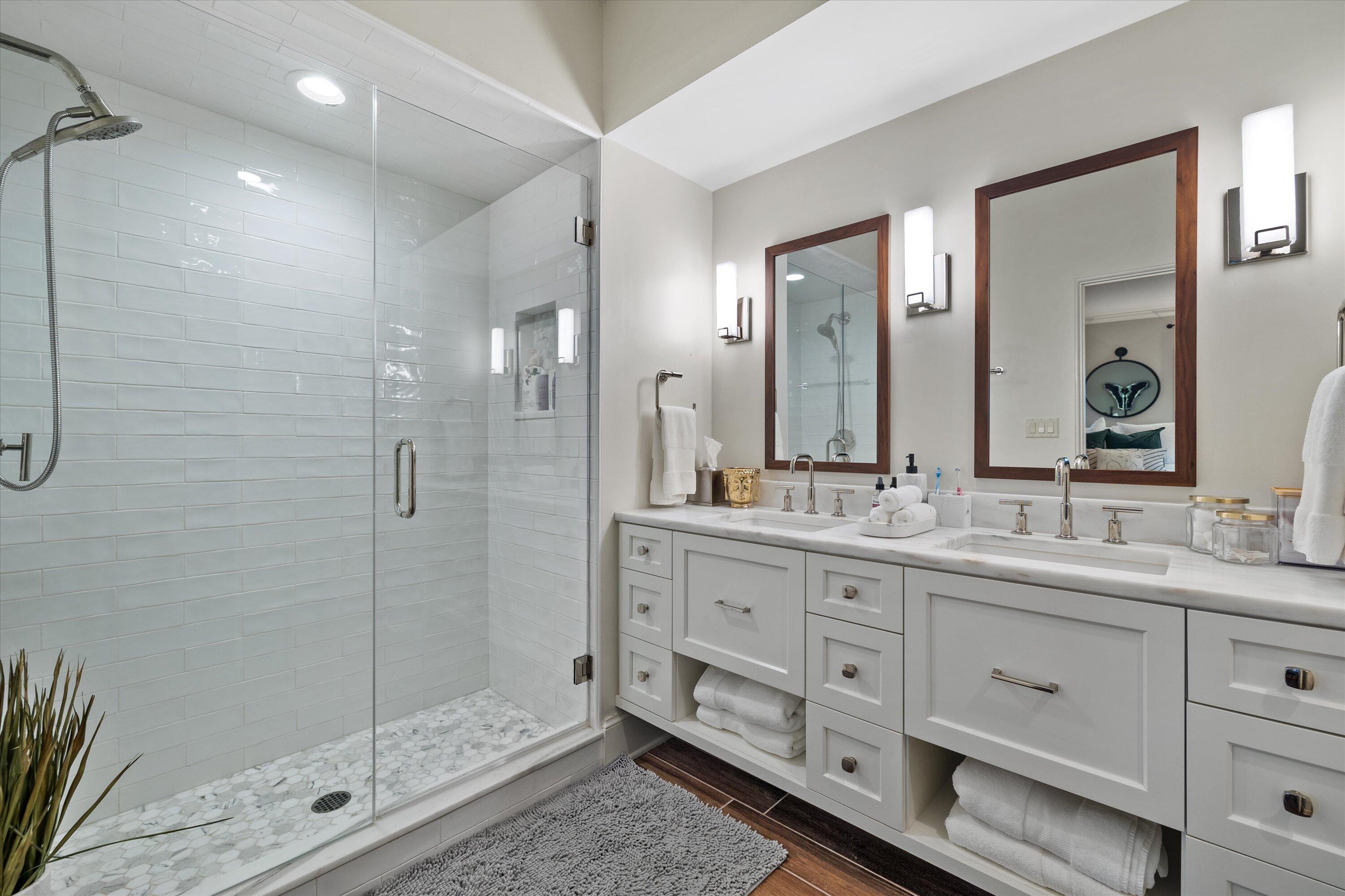 7032 North Barnett Lane Fox Point, WI 53217 - Photo 24 of 53 124-JEFF0229