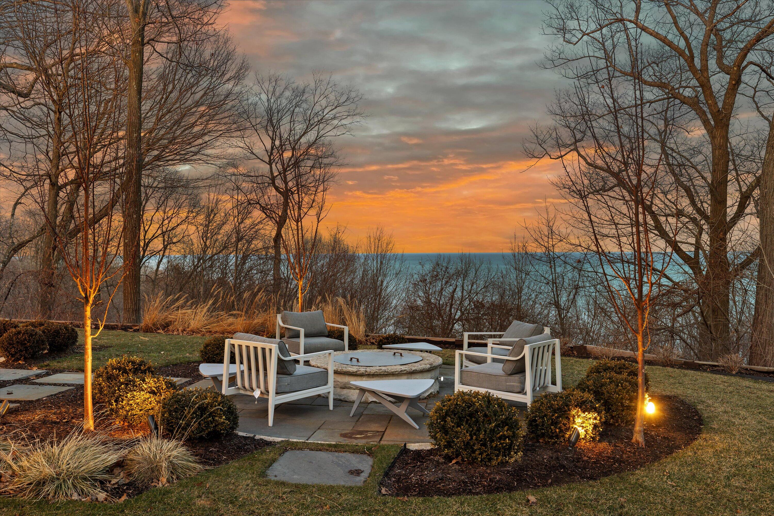 7032 North Barnett Lane Fox Point, WI 53217 - Photo 41 of 53 077-JEFF0412