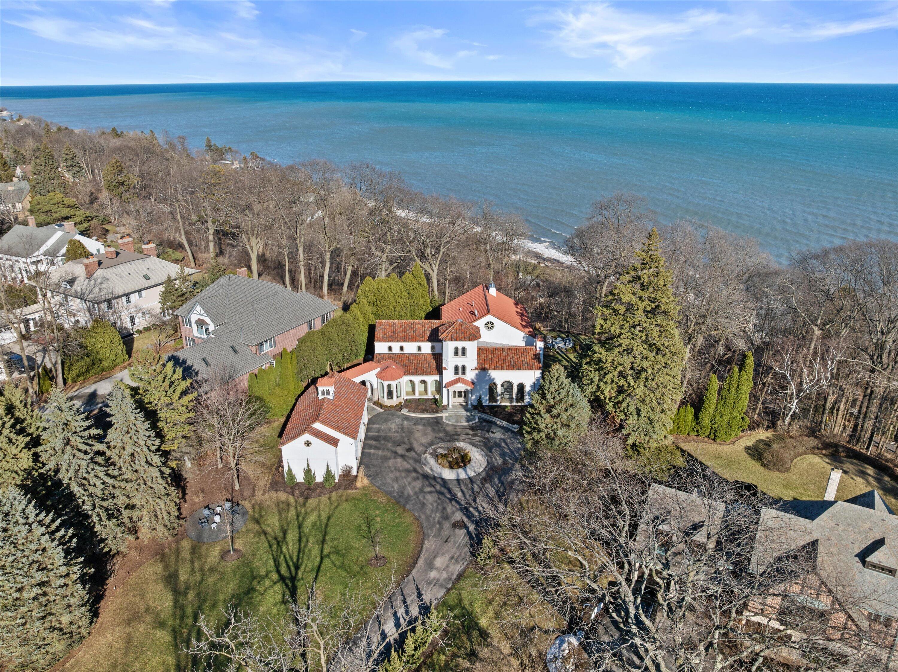 7032 North Barnett Lane Fox Point, WI 53217 - Photo 48 of 53 7032 N Barnett Ln, Fox Point, WI 53217