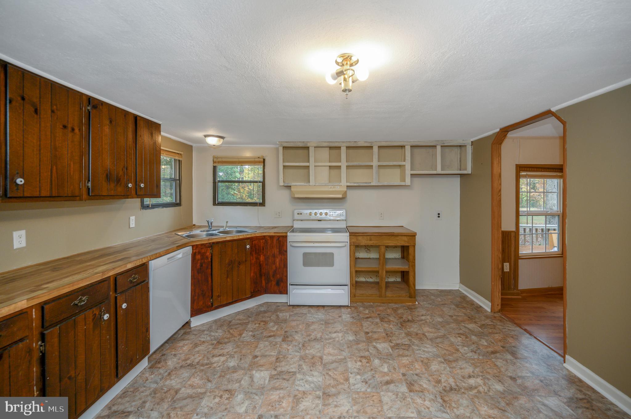6714 South Roxbury Mill Road Spotsylvania, VA 22551 - Photo 23 of 43 Gallery Image 23