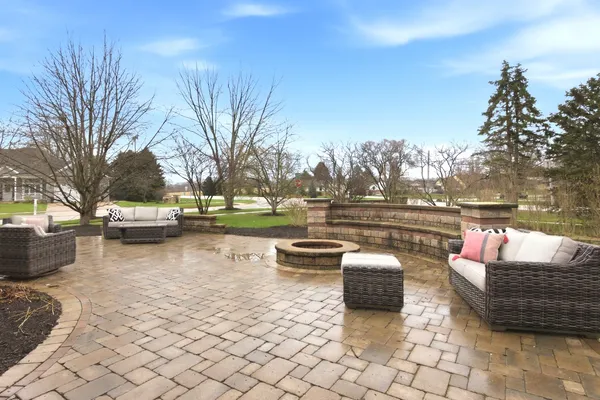 $442,000 | 595 Kelly Avenue, Yorkville, IL 60560