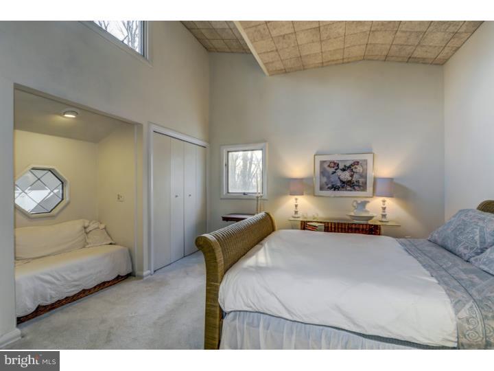 291 County Line Road Riegelsville, PA 18077 - Photo 17 of 25 Bedroom 2