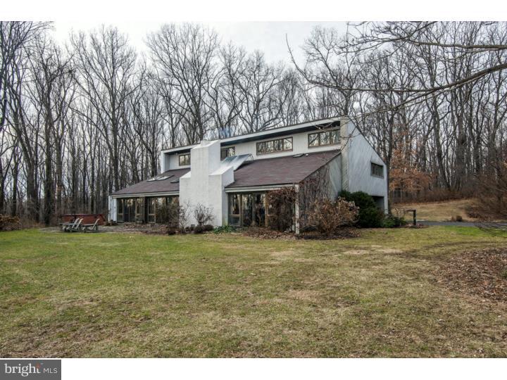 291 County Line Road Riegelsville, PA 18077 - Photo 23 of 25 Exterior Front