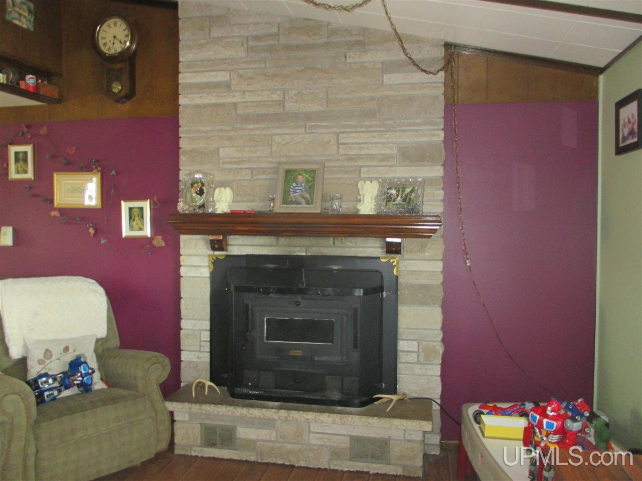 7843 County 426 M.5 Road Gladstone, MI 49837 - Photo 19 of 26 Gallery Image 19