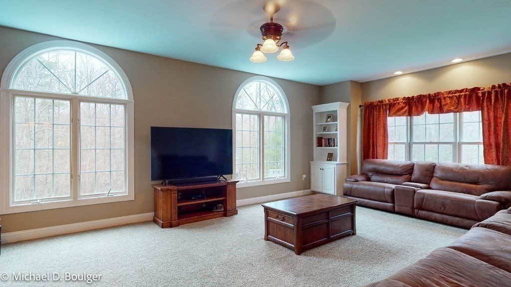 39 Vincent Road Mendon, MA 01756 - Photo 18 of 42