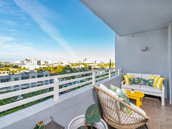 $4,800 | 1330 West Avenue, Unit 711, Miami Beach, FL 33139