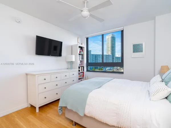 $4,800 | 1330 West Avenue, Unit 711, Miami Beach, FL 33139