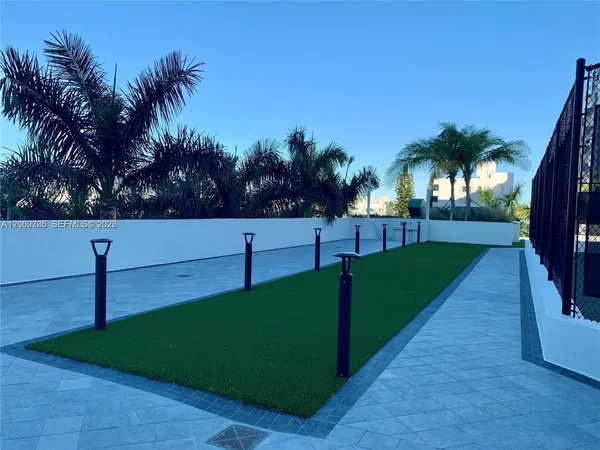 $4,800 | 1330 West Avenue, Unit 711, Miami Beach, FL 33139