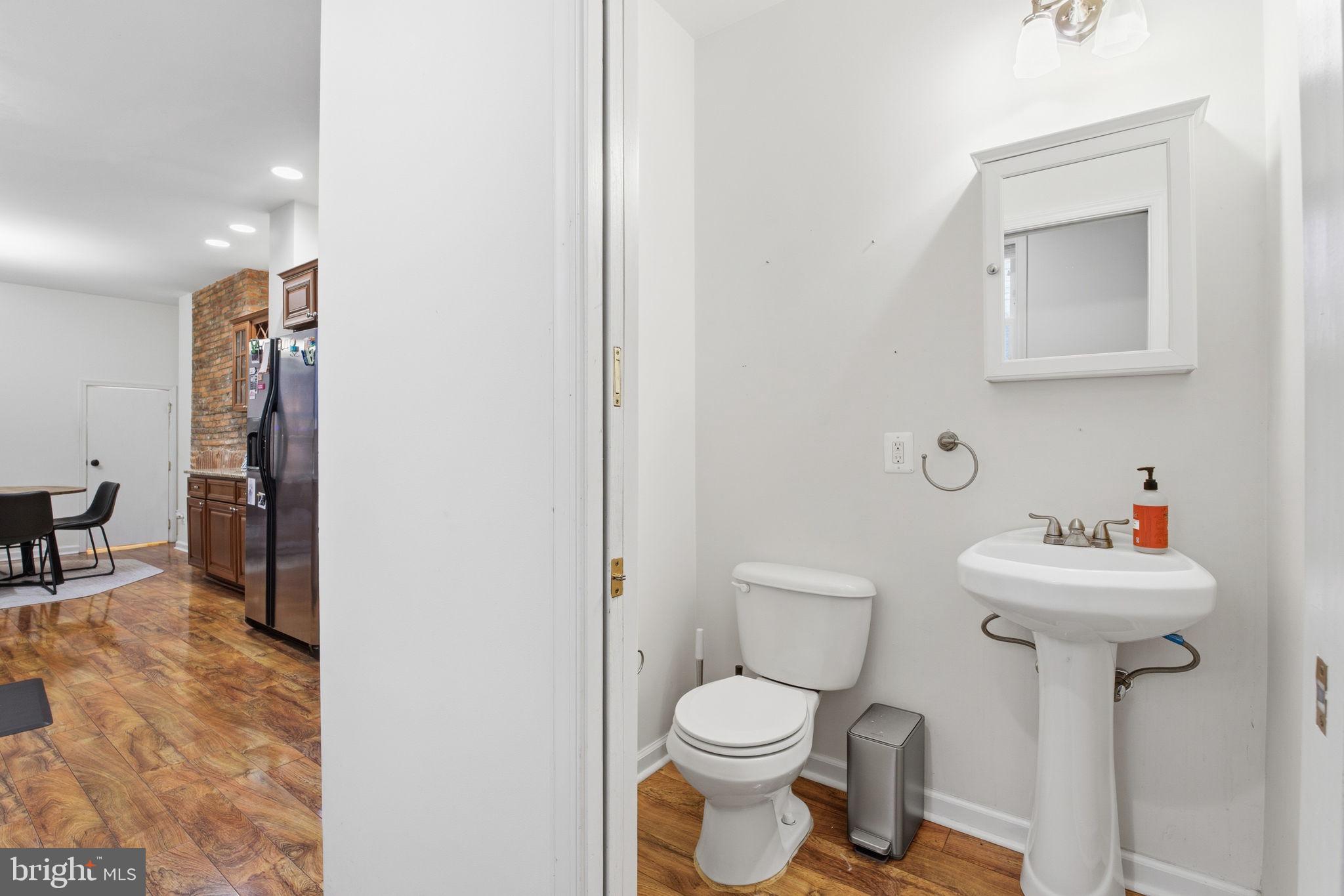 3032 Dillon Street Baltimore, MD 21224 - Photo 12 of 34
