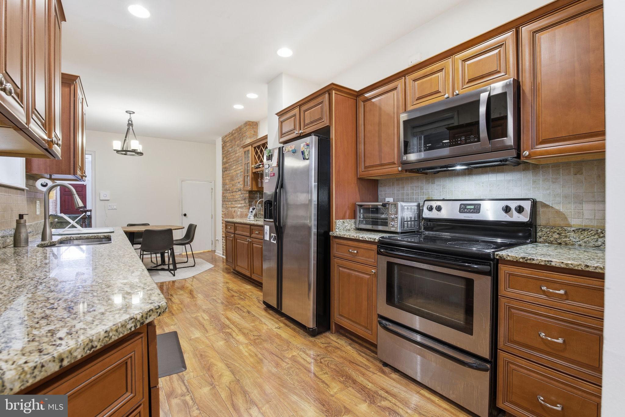 3032 Dillon Street Baltimore, MD 21224 - Photo 10 of 34