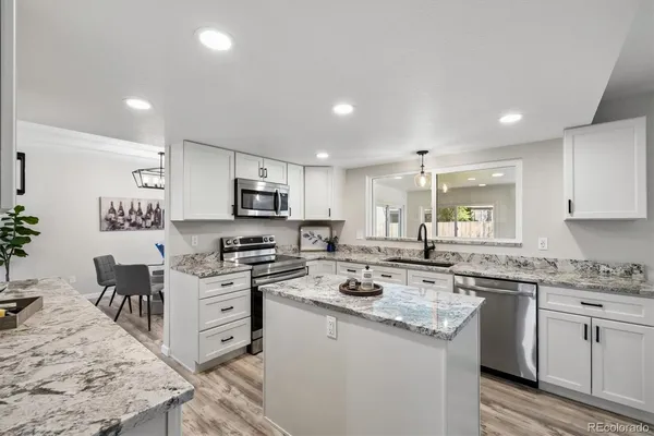 $864,900 | 6842 Wright Court, Arvada, CO 80004