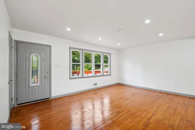 $456,900 | 4600 Old Branch Avenue, Suitland, MD 20746