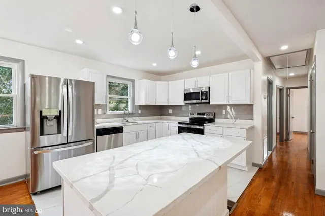 $456,900 | 4600 Old Branch Avenue, Suitland, MD 20746