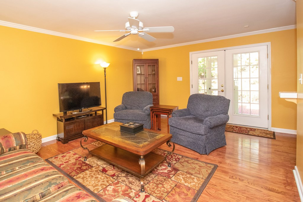 1405 Woodbine Road Aiken, SC 29803 - Photo 4 of 33 Gallery Image 4