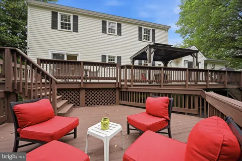 $725,000 | 10217 Green Clover Drive, Ellicott City, MD 21042