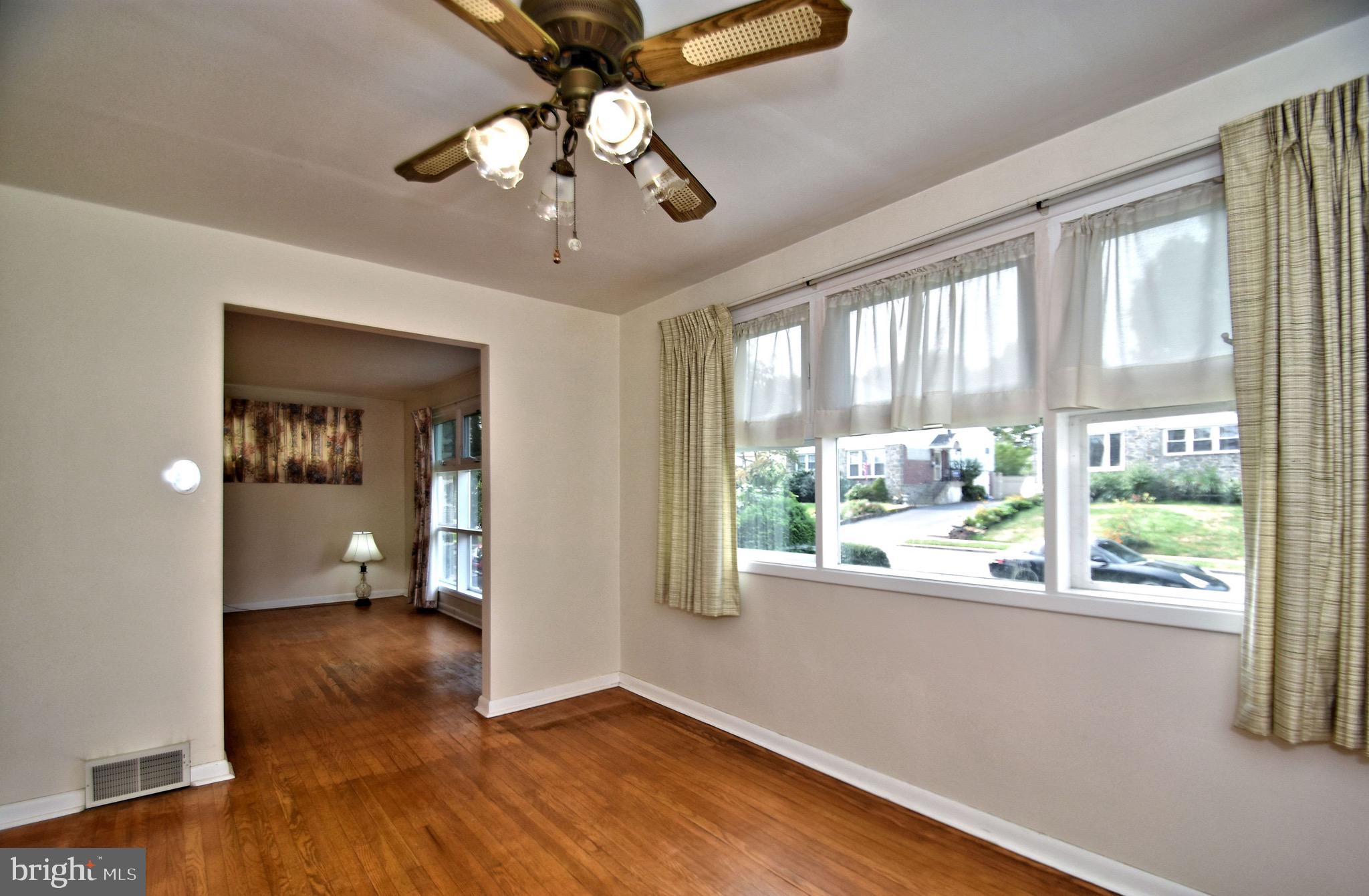 2341 Poplar Road Havertown, PA 19083 - Photo 11 of 45 Large window in Dining Room
