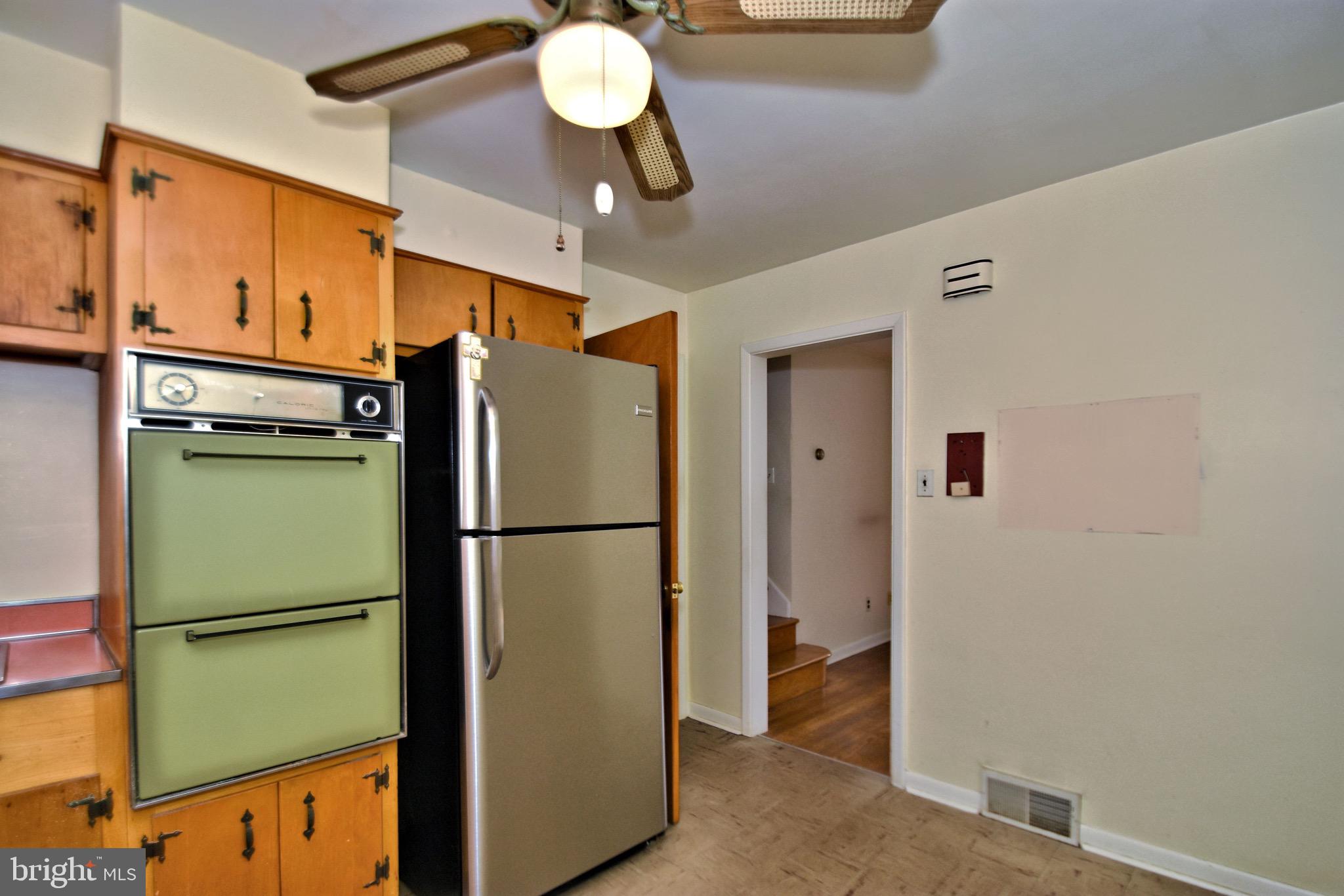 2341 Poplar Road Havertown, PA 19083 - Photo 15 of 45 Kitchen