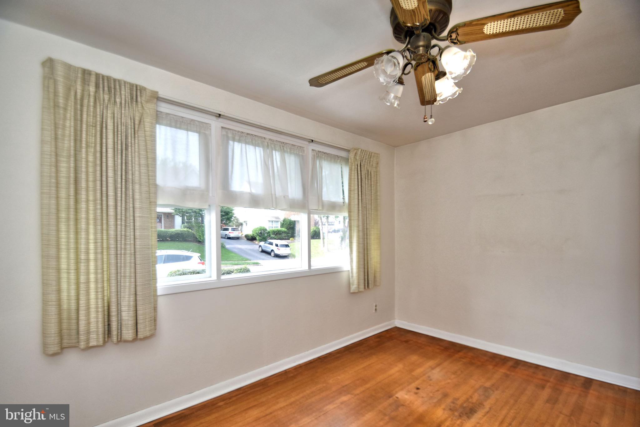2341 Poplar Road Havertown, PA 19083 - Photo 9 of 45 Dining Room