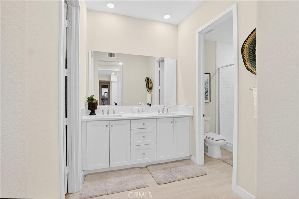 27209 Cranmore Way Valencia, CA 91381 - Photo 31 of 61