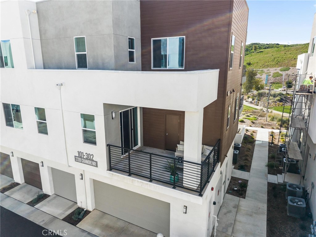 27209 Cranmore Way Valencia, CA 91381 - Photo 41 of 61