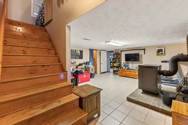 $850,000 | 392 Feather Ridge Road, Charlotte, TN 37036