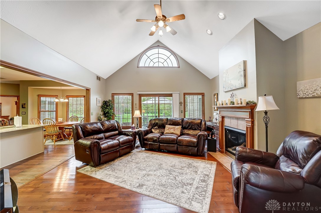 7660 Conservancy Road Germantown, OH 45327 - Photo 3 of 91 Gallery Image 3