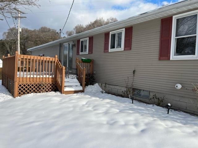 11960 Goose Road Honor, MI 49640 - Photo 5 of 16 1908116-4.JPG