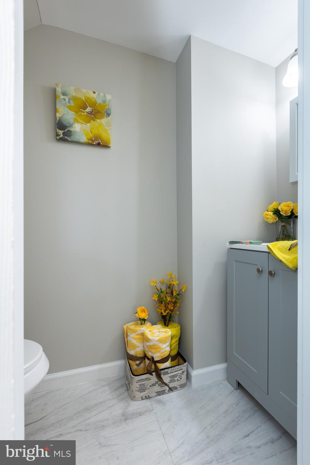 2407 Hammonds Ferry Road Halethorpe, MD 21227 - Photo 22 of 43 a bathroom with a toilet and a sink