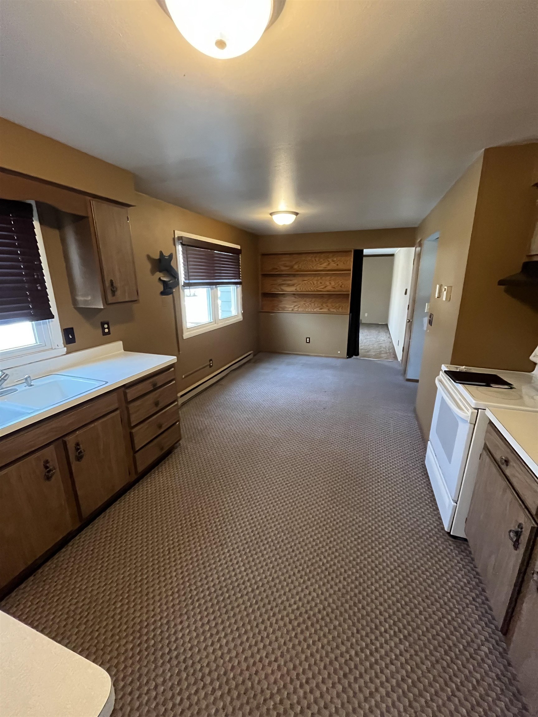 1690 West Ripple Avenue Oshkosh, WI 54902 - Photo 4 of 8