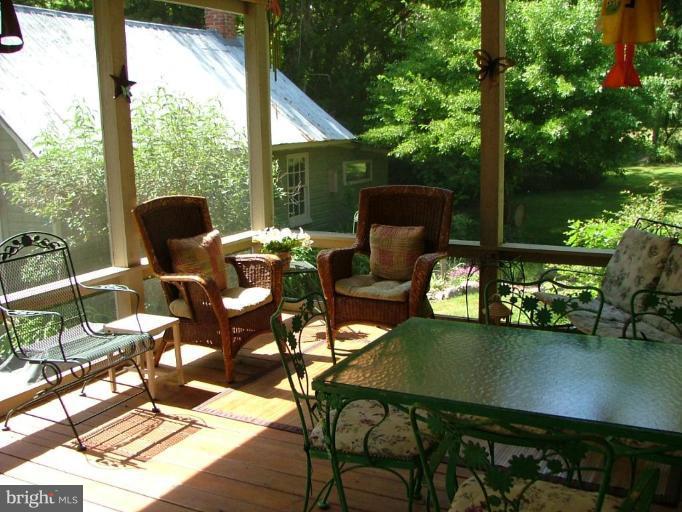 8436 Doncaster Road Easton, MD 21601 - Photo 4 of 9 Patio