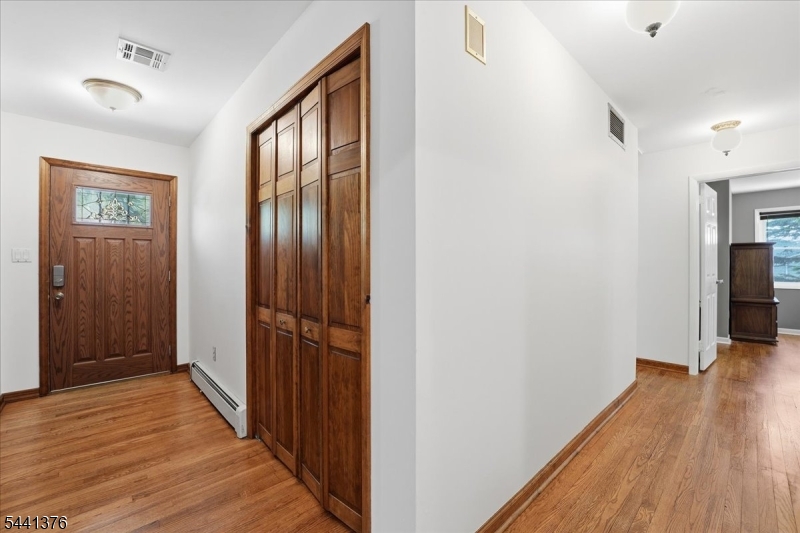 1352 Crim Road Bridgewater, NJ 08807 - Photo 4 of 34