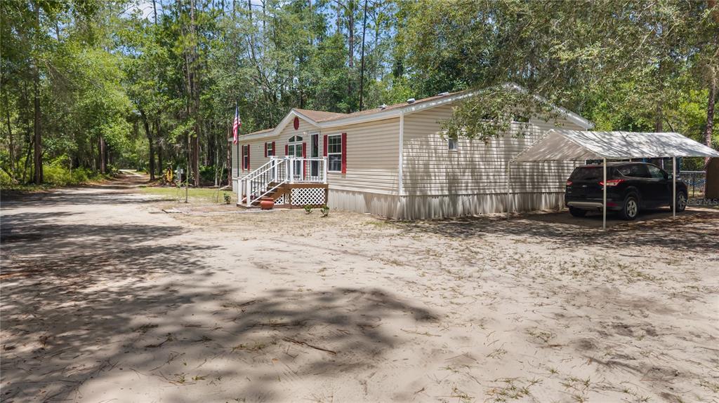 106 Arrowhead Point Road Hawthorne, FL 32640 - Photo 4 of 38