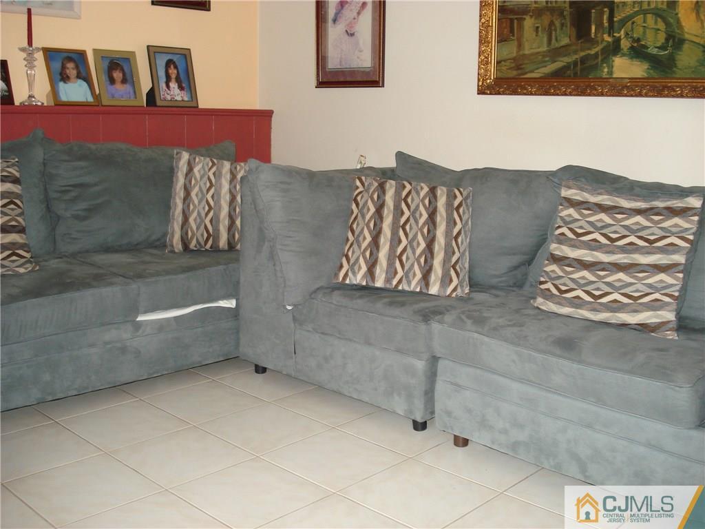 10 Morningside Road Colonia, NJ 07067 - Photo 16 of 18 a living room with a couch