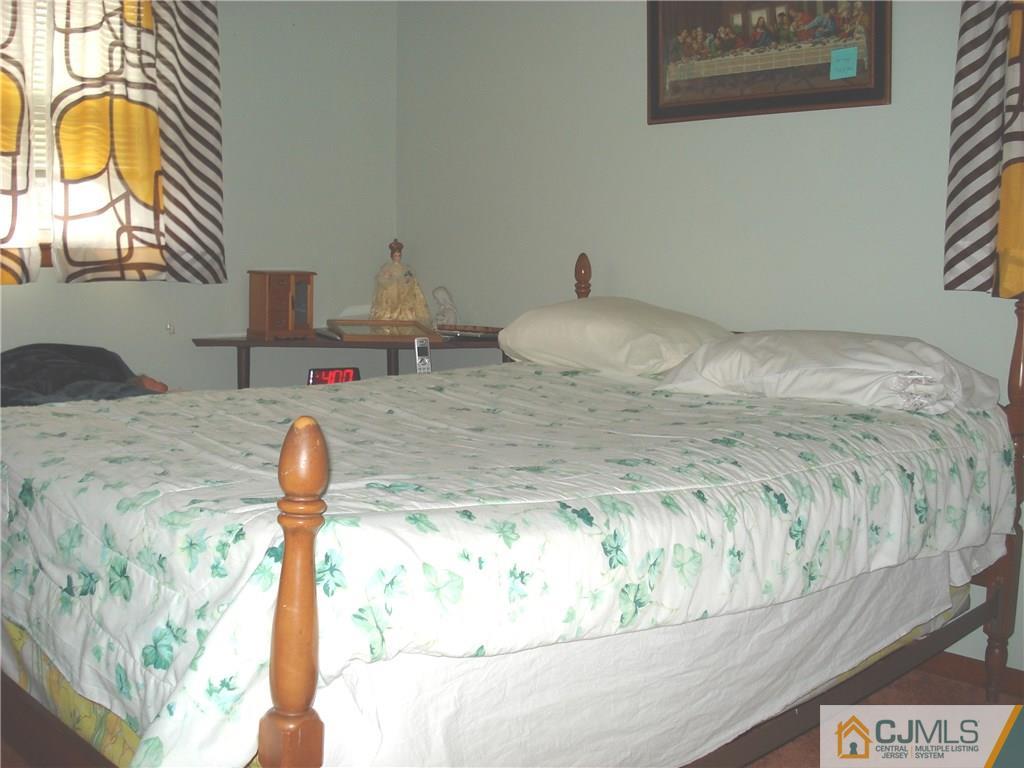 10 Morningside Road Colonia, NJ 07067 - Photo 10 of 18 a view of a bedroom
