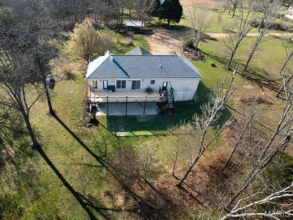 $398,000 | 19855 19th Highway, Davisville, MO 65456