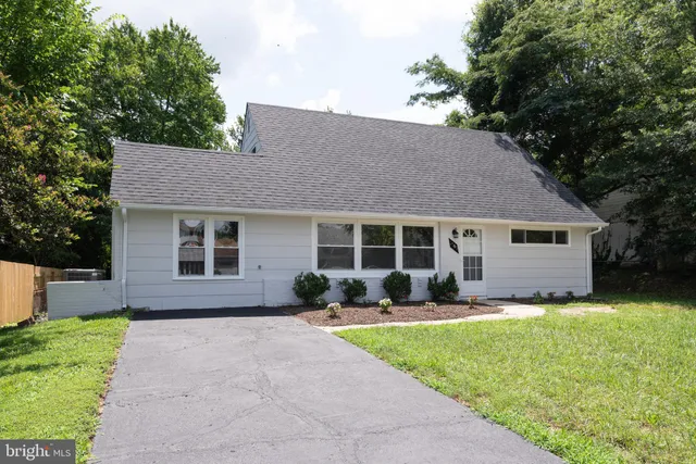 $359,900 | 1305 Barnard Drive, Henrico, VA 23229