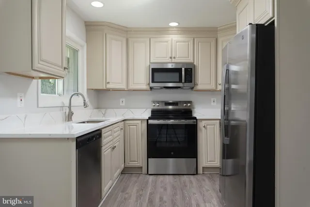 $358,900 | 1305 Barnard Drive, Henrico, VA 23229