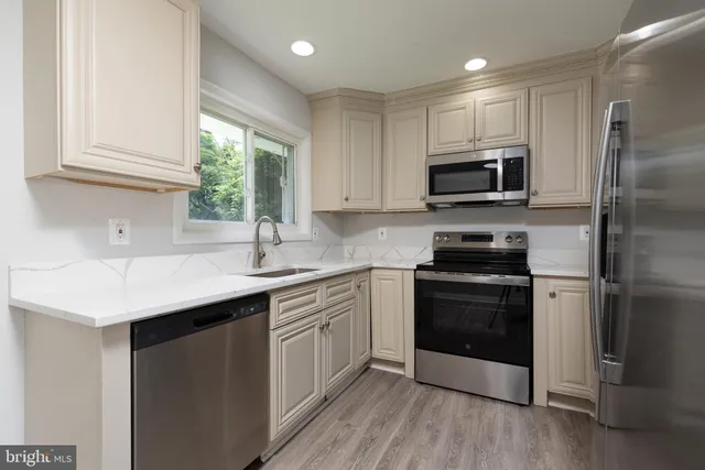 $358,900 | 1305 Barnard Drive, Henrico, VA 23229