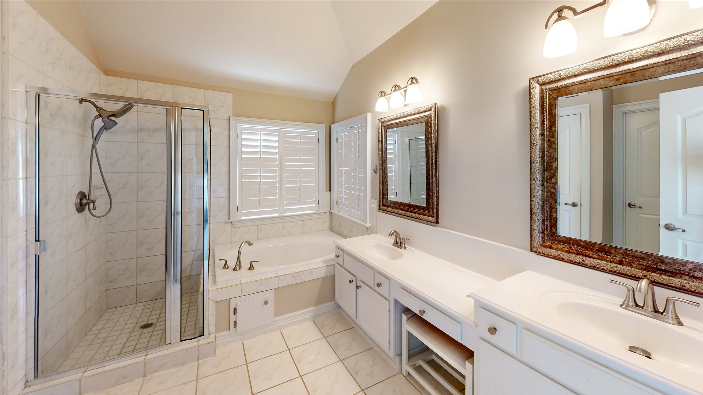 7947 Clarion Way Houston, TX 77040 - Photo 19 of 36