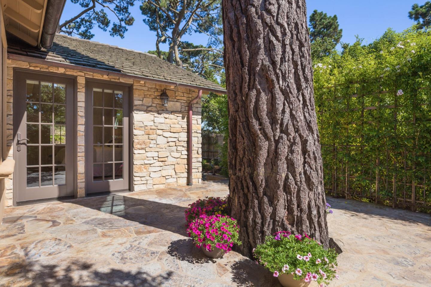 25026 Hatton Road Carmel, CA 93923 - Photo 21 of 22 Gallery Image 21