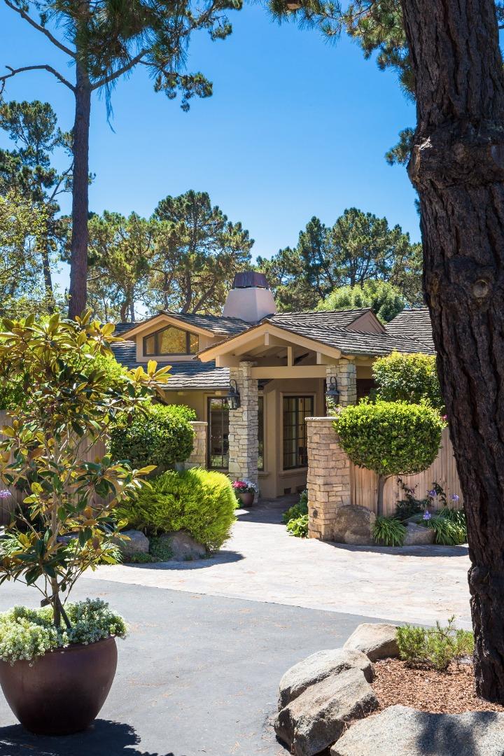25026 Hatton Road Carmel, CA 93923 - Photo 3 of 22 Gallery Image 3