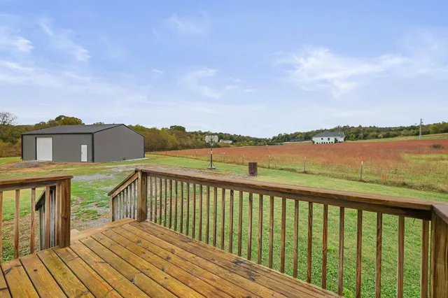 $484,500 | 890 West Main Street, Alexandria, TN 37012