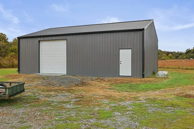 $484,500 | 890 West Main Street, Alexandria, TN 37012