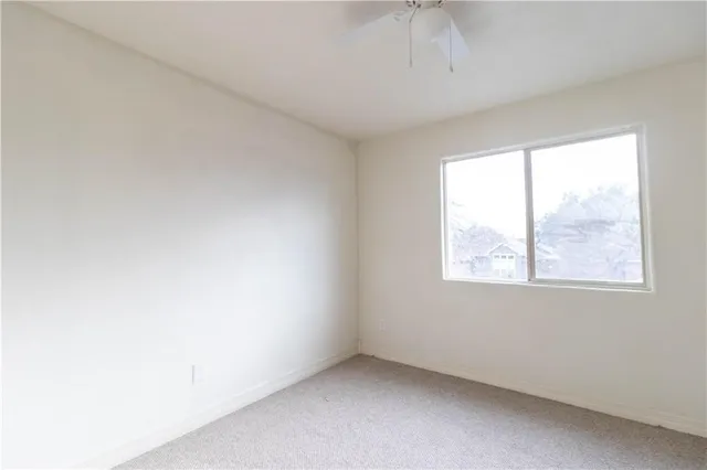 $1,600 | 7945 Fox Drive, Corpus Christi, TX 78414