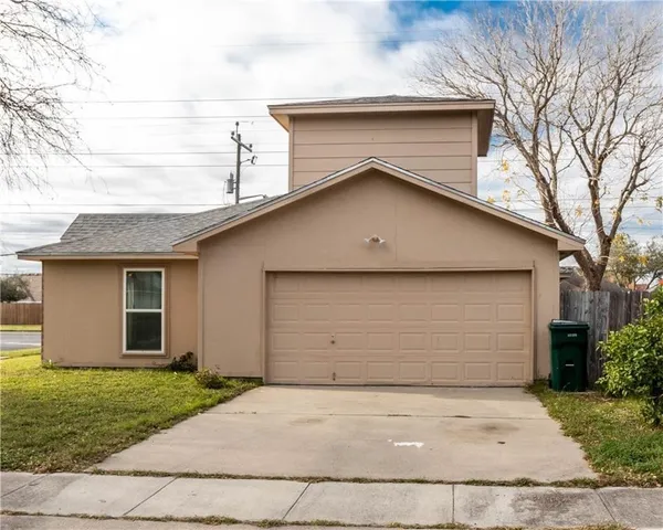 $1,600 | 7945 Fox Drive, Corpus Christi, TX 78414